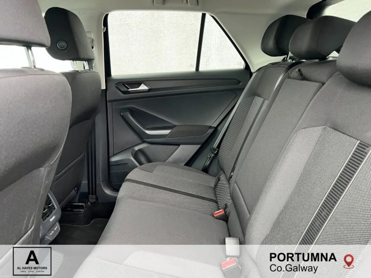 Volkswagen T-Roc EDITION 75 2.0TDI M6F 116HP - Image 6