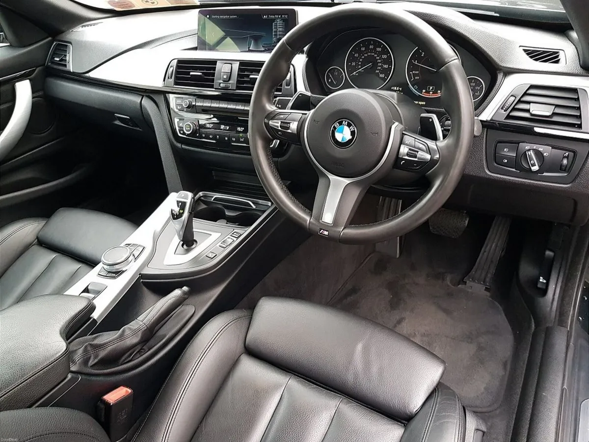 BMW 4-Series 420i M Sport Convertible - Image 6