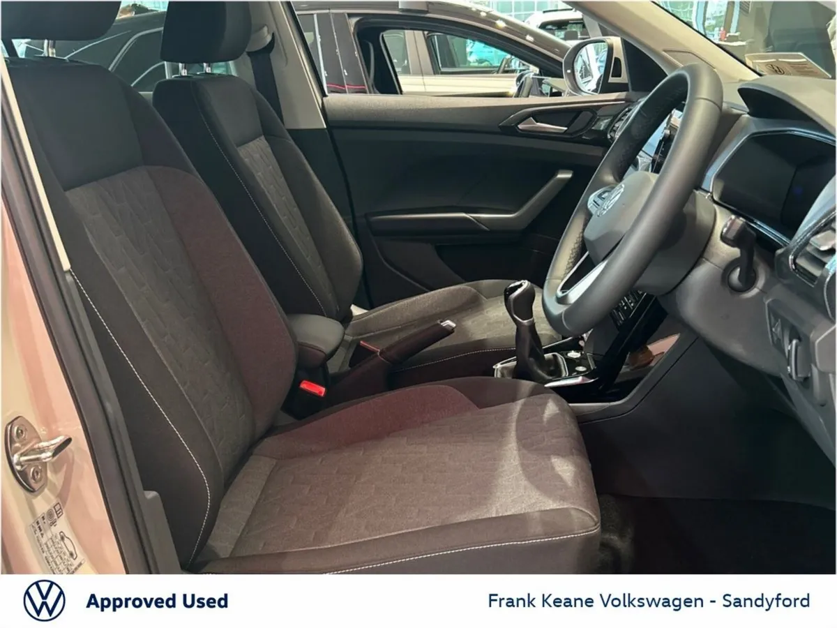 Volkswagen T-Cross Edition 75 1.0 TSI M5F 95HP @Fr - Image 4