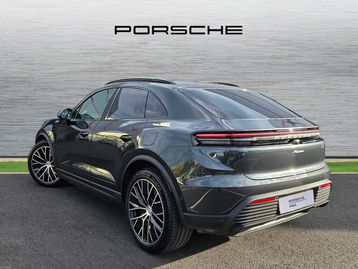 Porsche Macan Electric - Image 2
