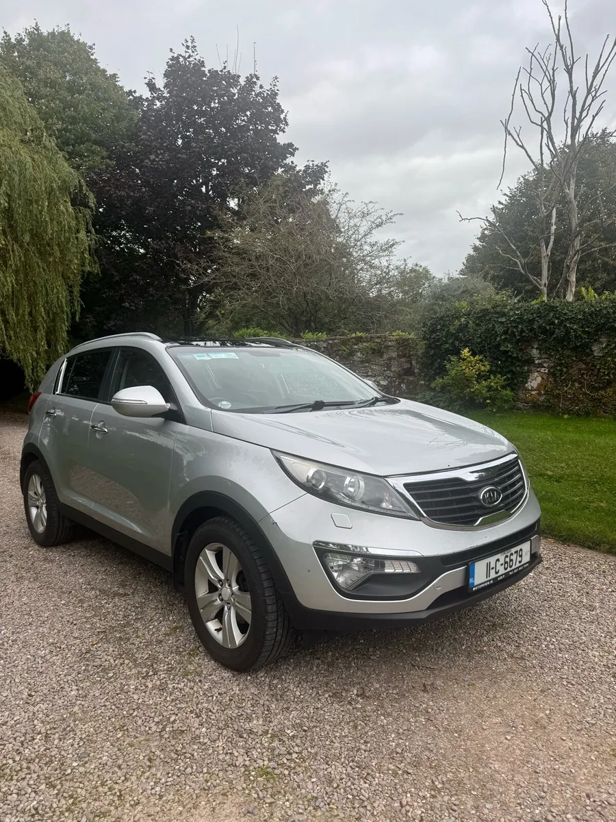 2011 Kia Sportage – Silver - Image 3
