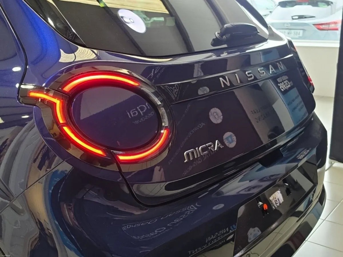 Nissan Micra 40kWH Advance *SHOWROOM CAR* - Image 4