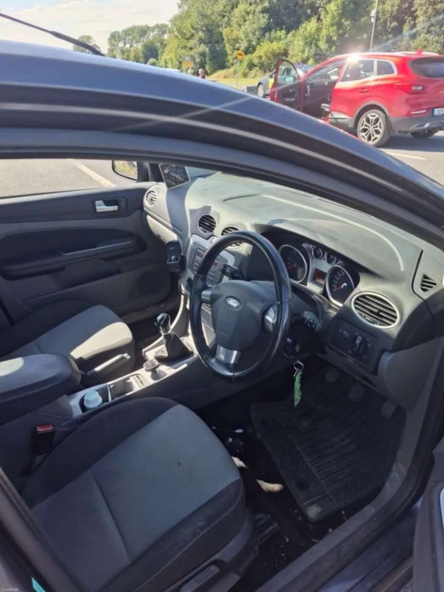 2010 Ford focus 1.6 tdci Zetec 105hp (NEW NCT)!!! - Image 5