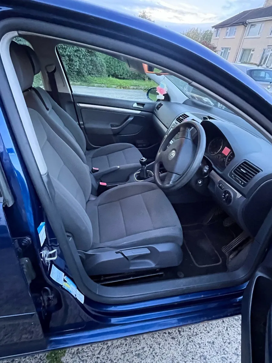 VW Golf Comfort, 1.4 Petrol, 2008 - NCT & Taxed - Image 5
