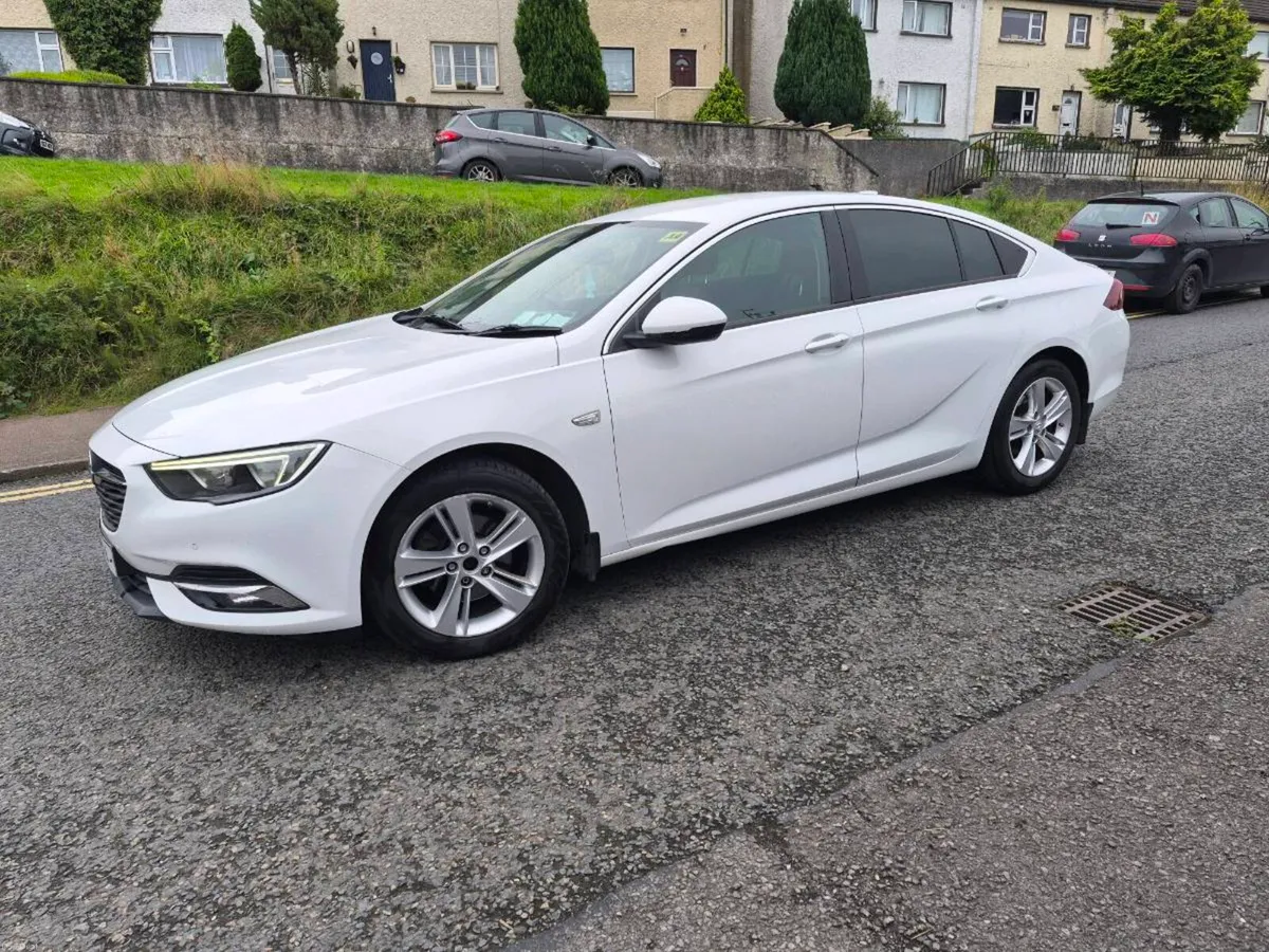 2018 opel insignia - Image 5