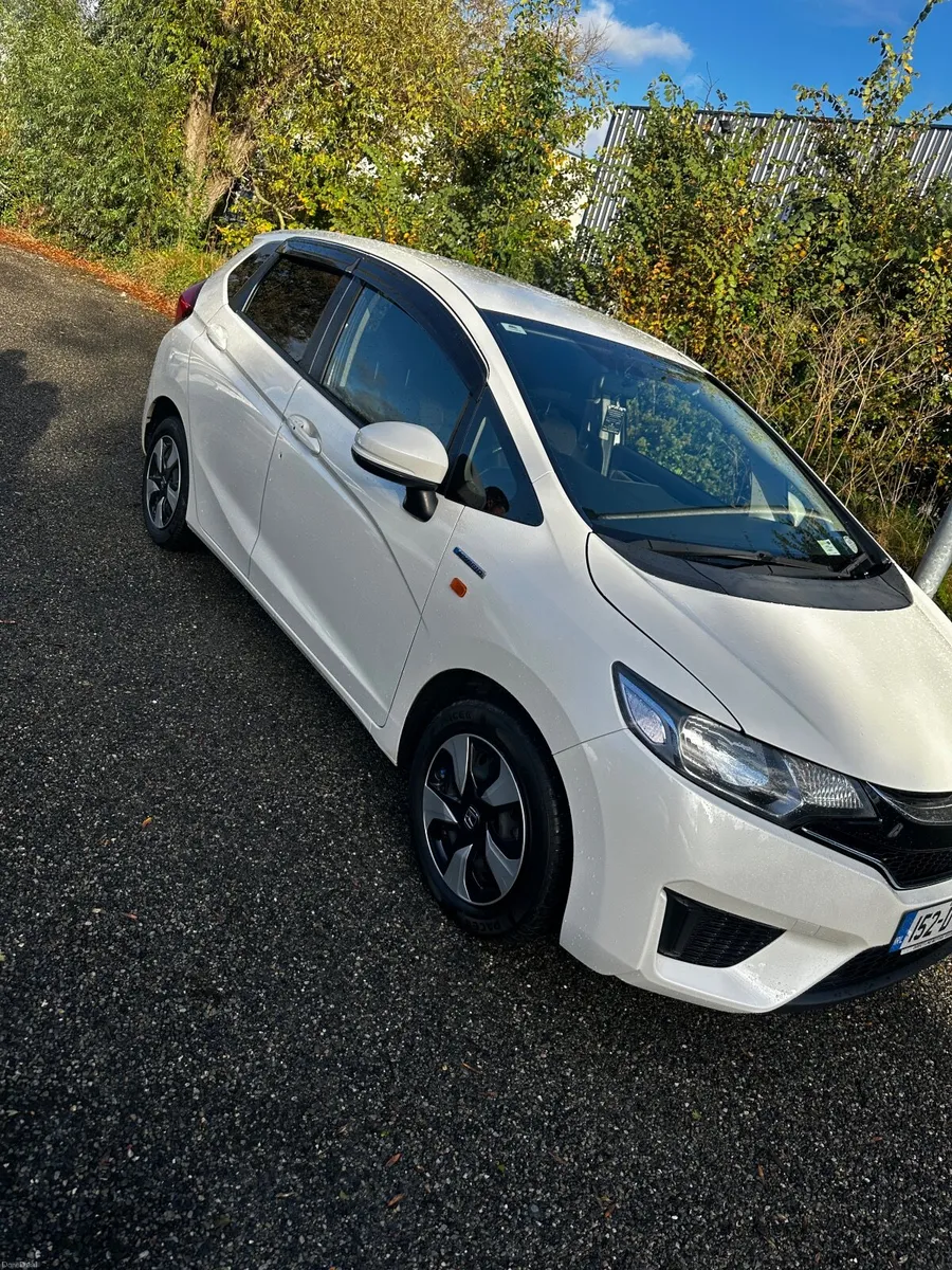 Honda Fit 2015 - Image 5