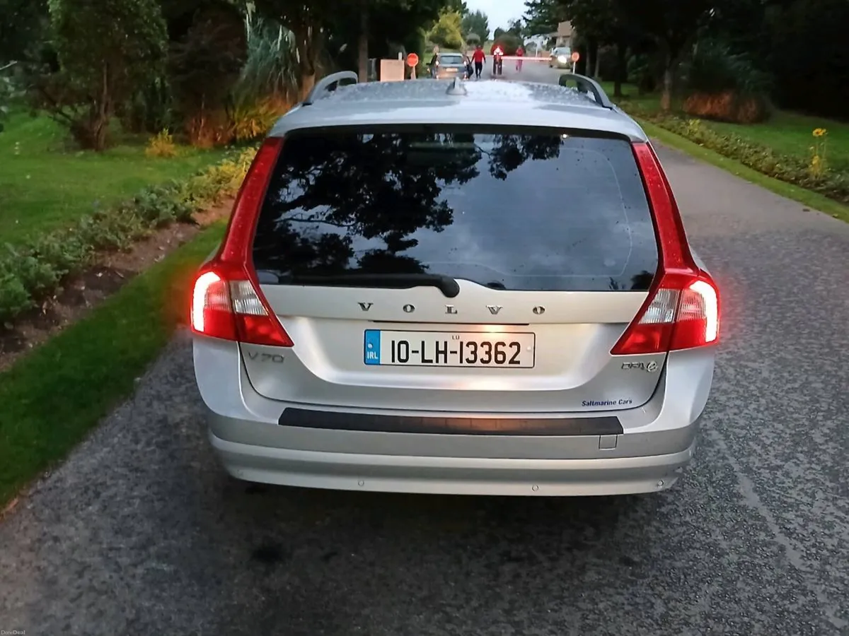 VOLVO V70 diesel new nct big speck - Image 3
