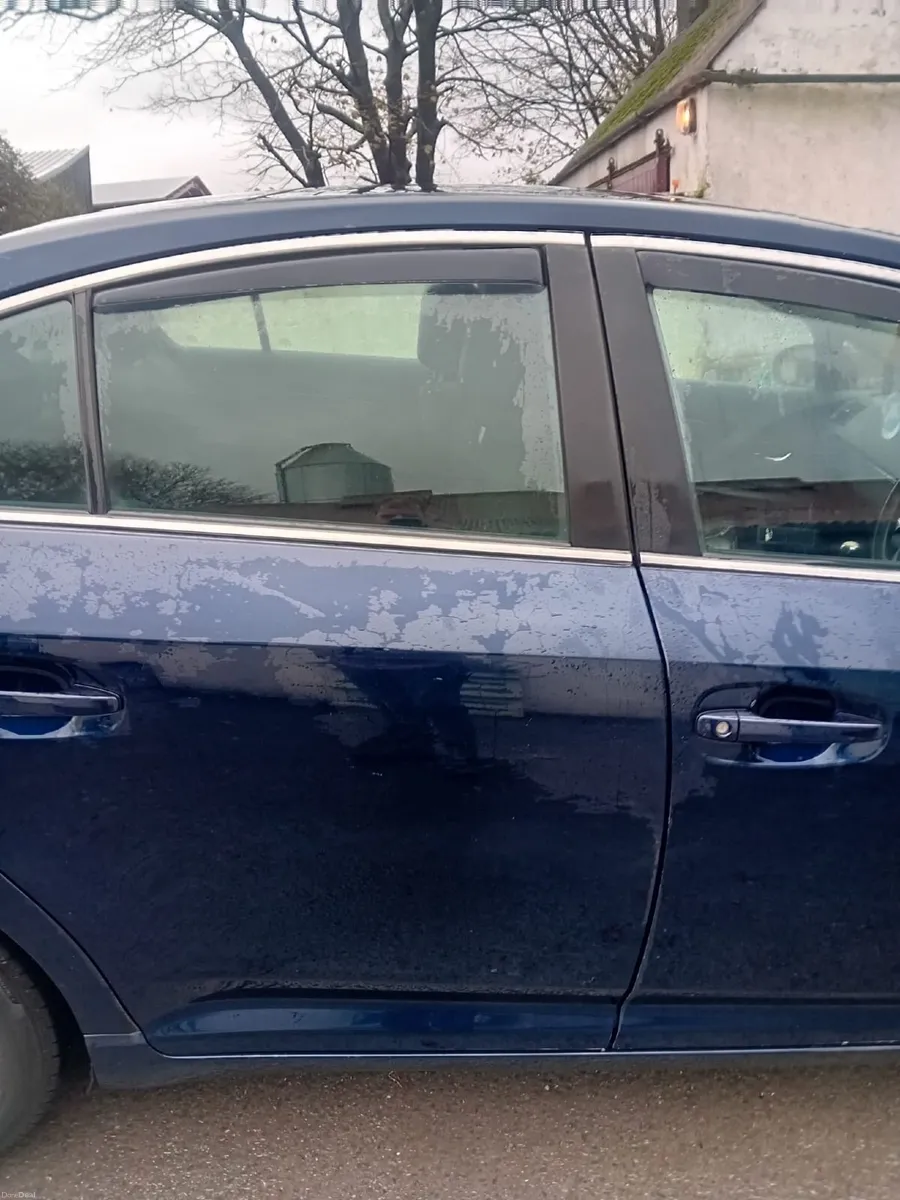 Toyota Avensis 2009 - Image 6
