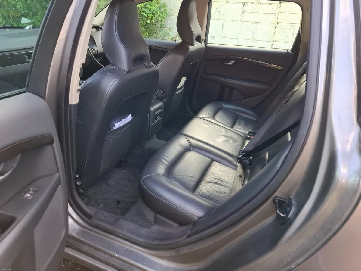 2008 Volvo V70 2.0D SE Estate – NCT to Feb 2027 - Image 6