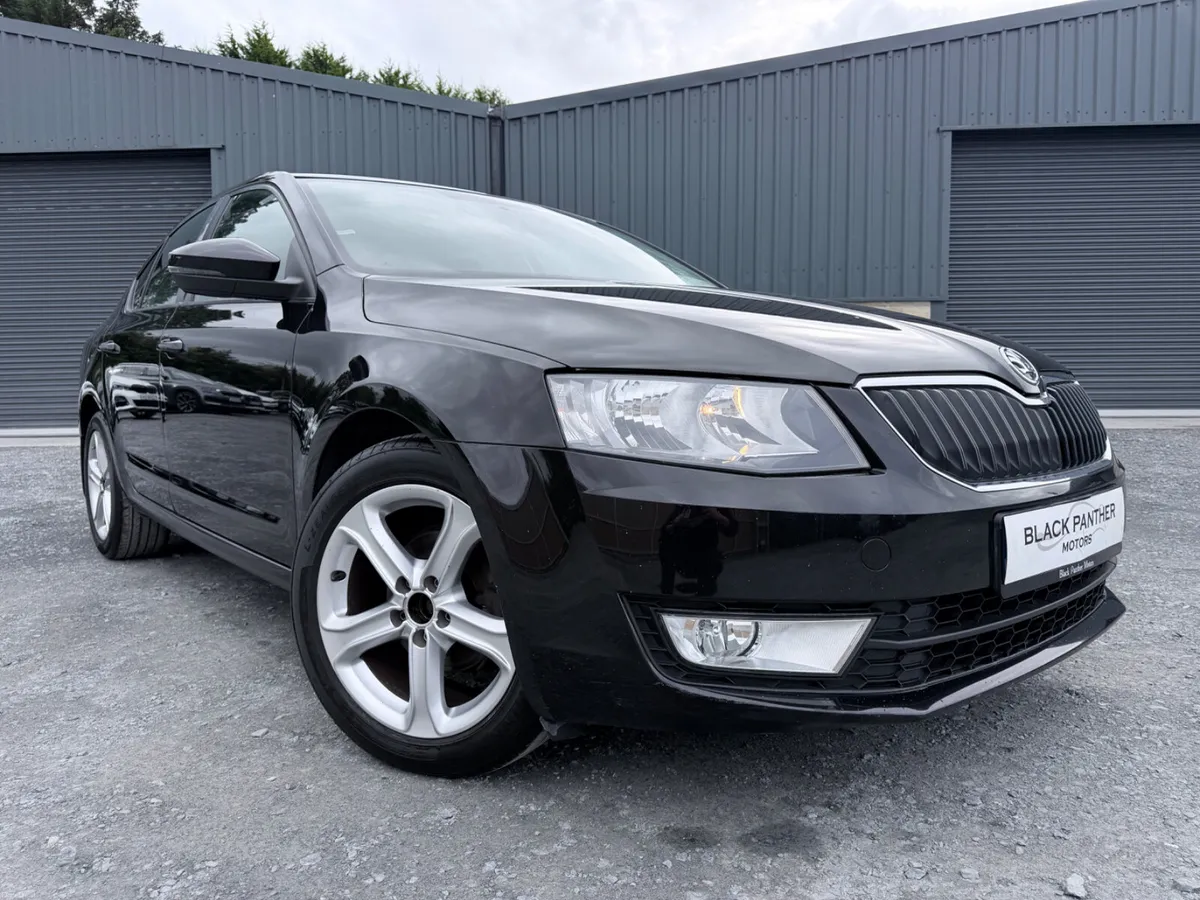 Skoda Octavia 161’ Ambition 1.6 Diesel Hatchback - Image 1