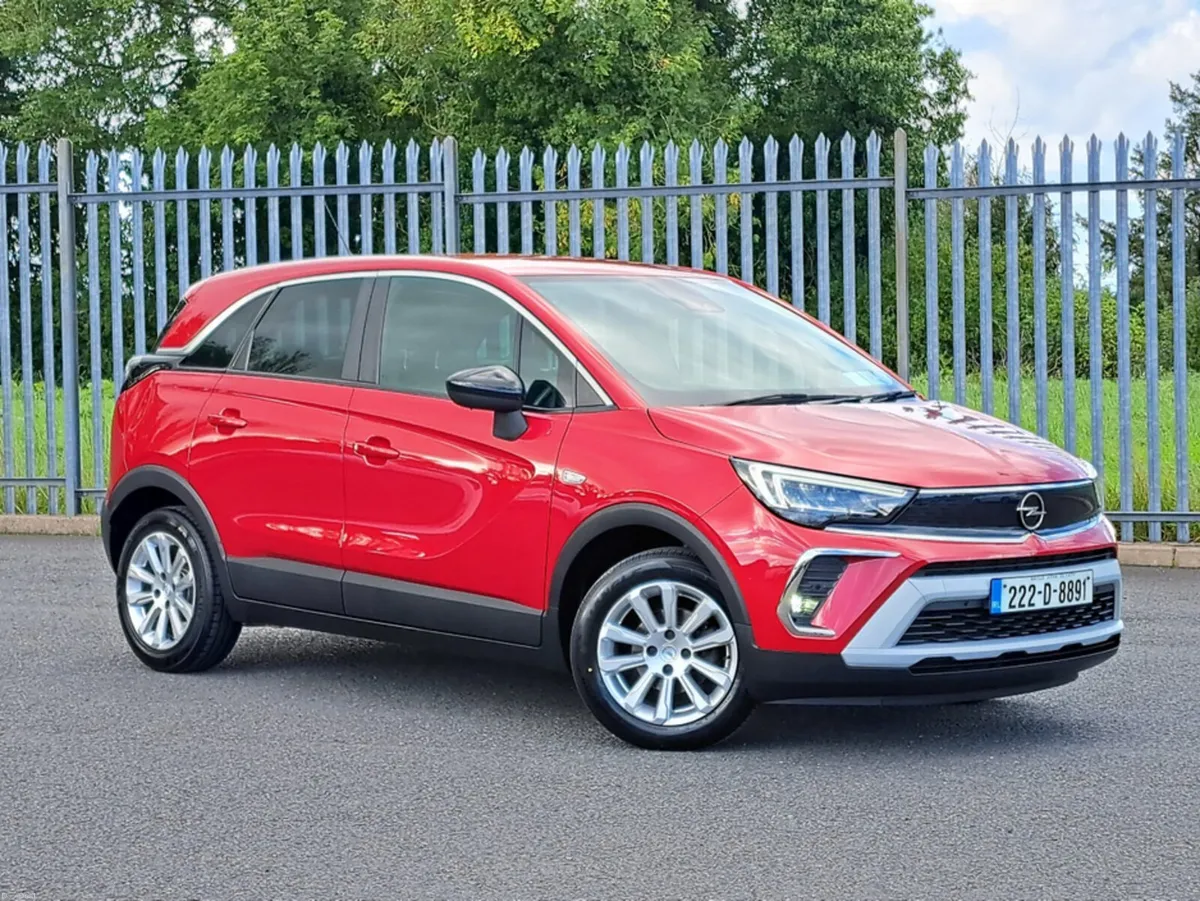 Opel Crossland ELITE 1.2 85BHP **BLACK LEATHER** - Image 3
