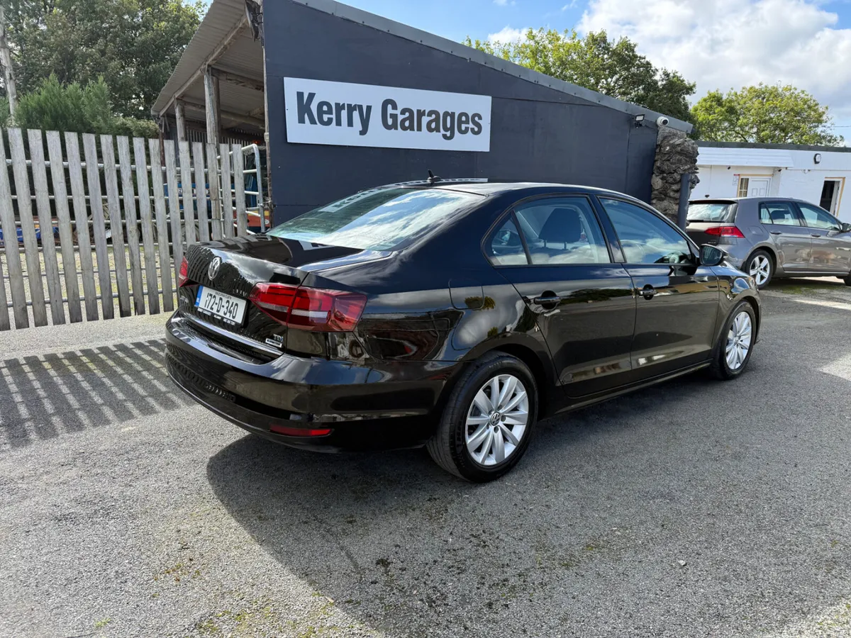 2017 Volkswagen Jetta 2.0 TDI - Image 5