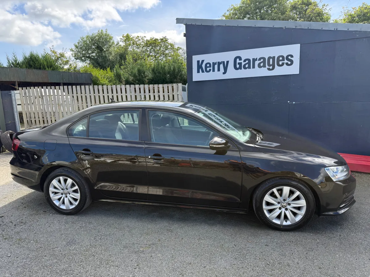 2017 Volkswagen Jetta 2.0 TDI - Image 6