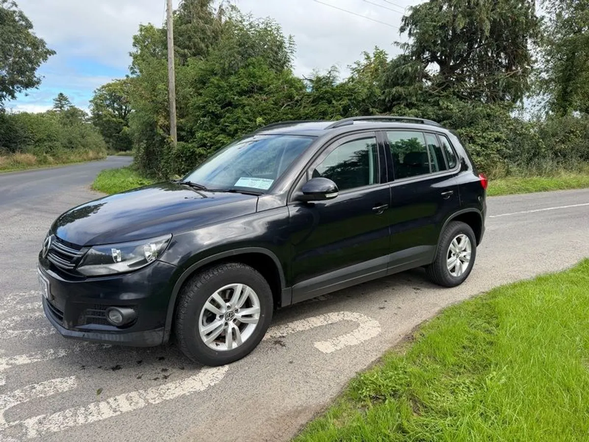 2012 Volkswagen Tiguan - Image 5