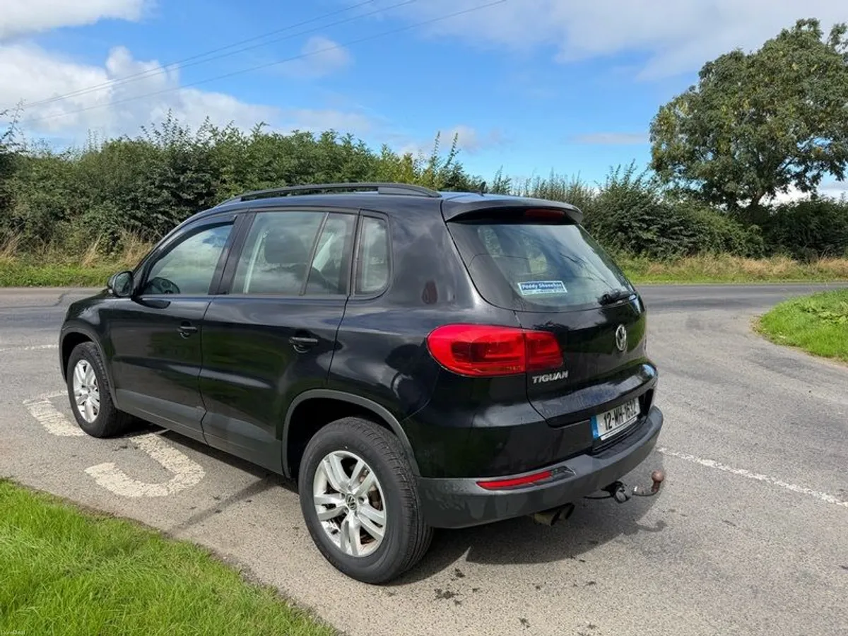 2012 Volkswagen Tiguan - Image 3