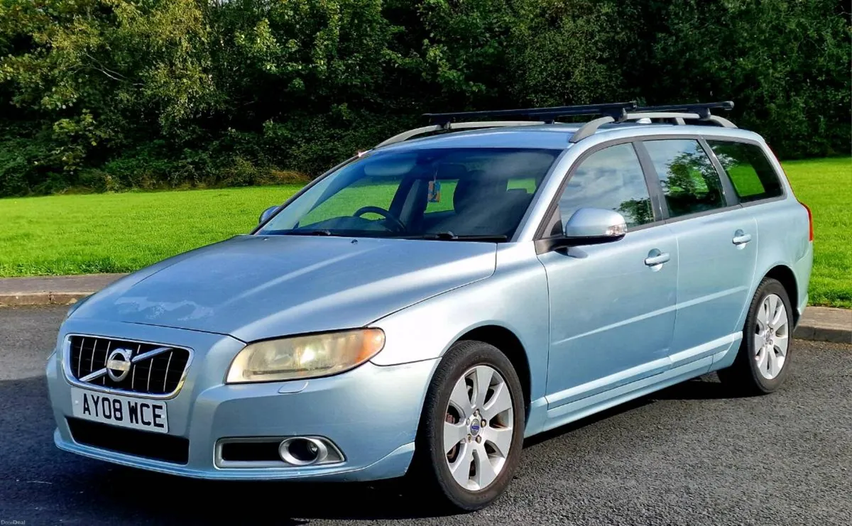 Volvo V70 2008 2.4D ESTATE AUTOMATIC - Image 2
