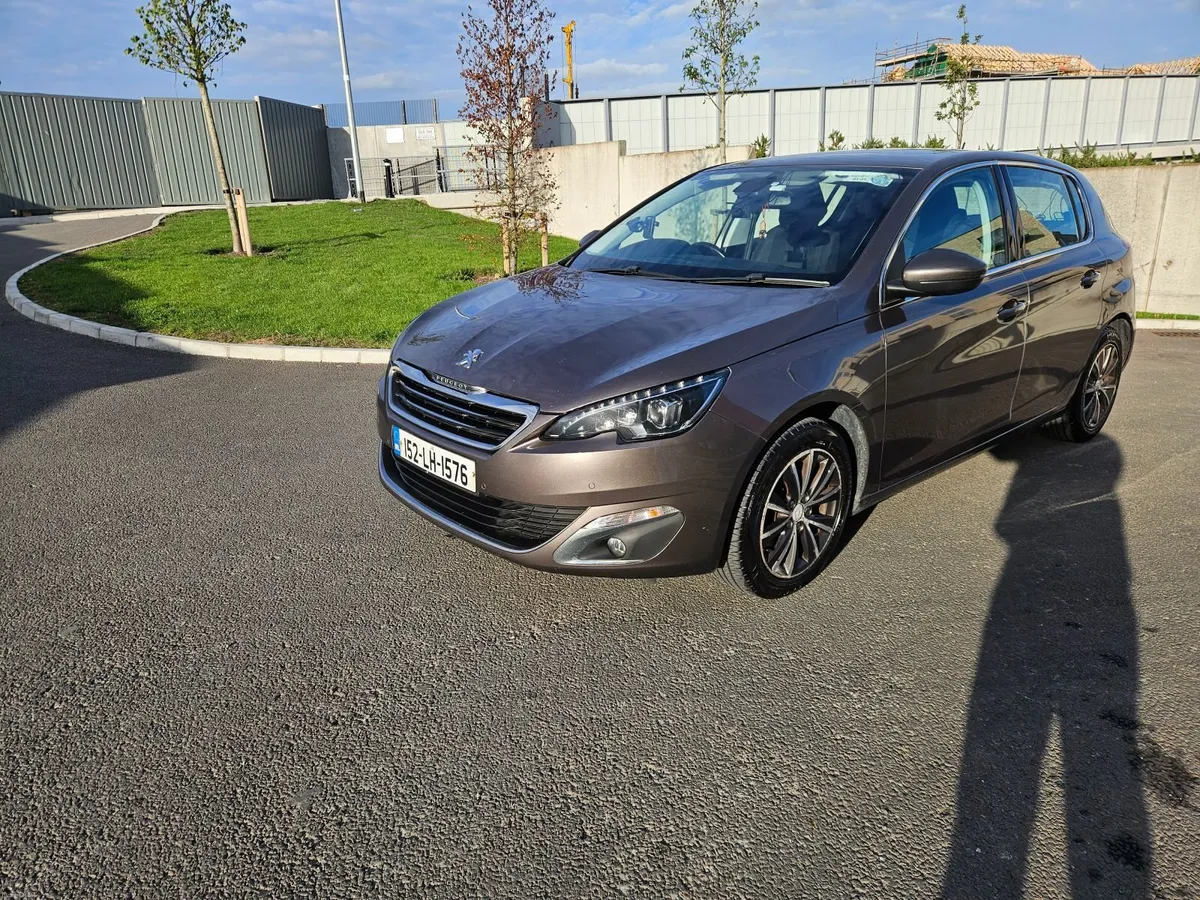 Peugeot 308 2015 - Image 2