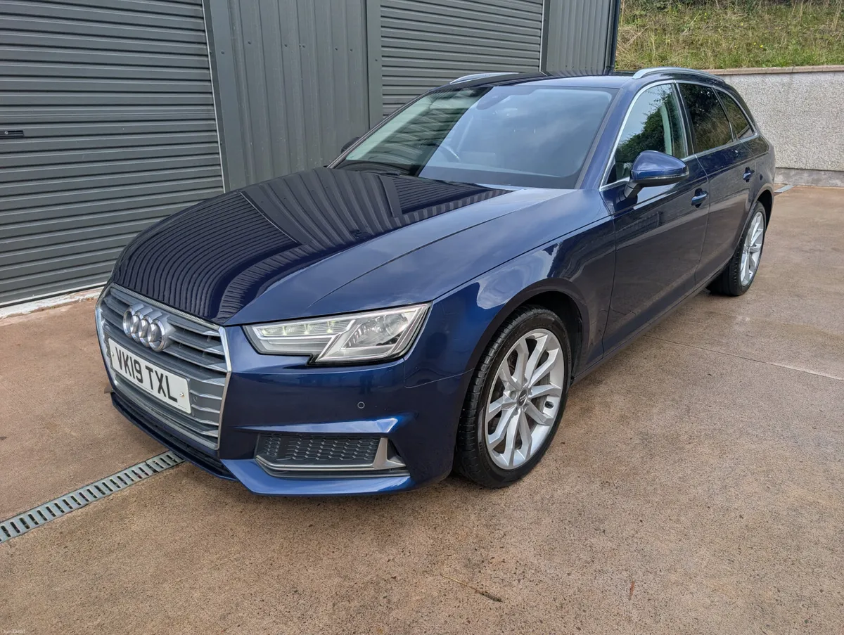 2019 Audi A4 2.0TDI 35 SPORT S TRONIC - Image 4