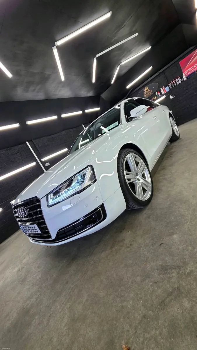Audi A8 3.0 executive - Image 5