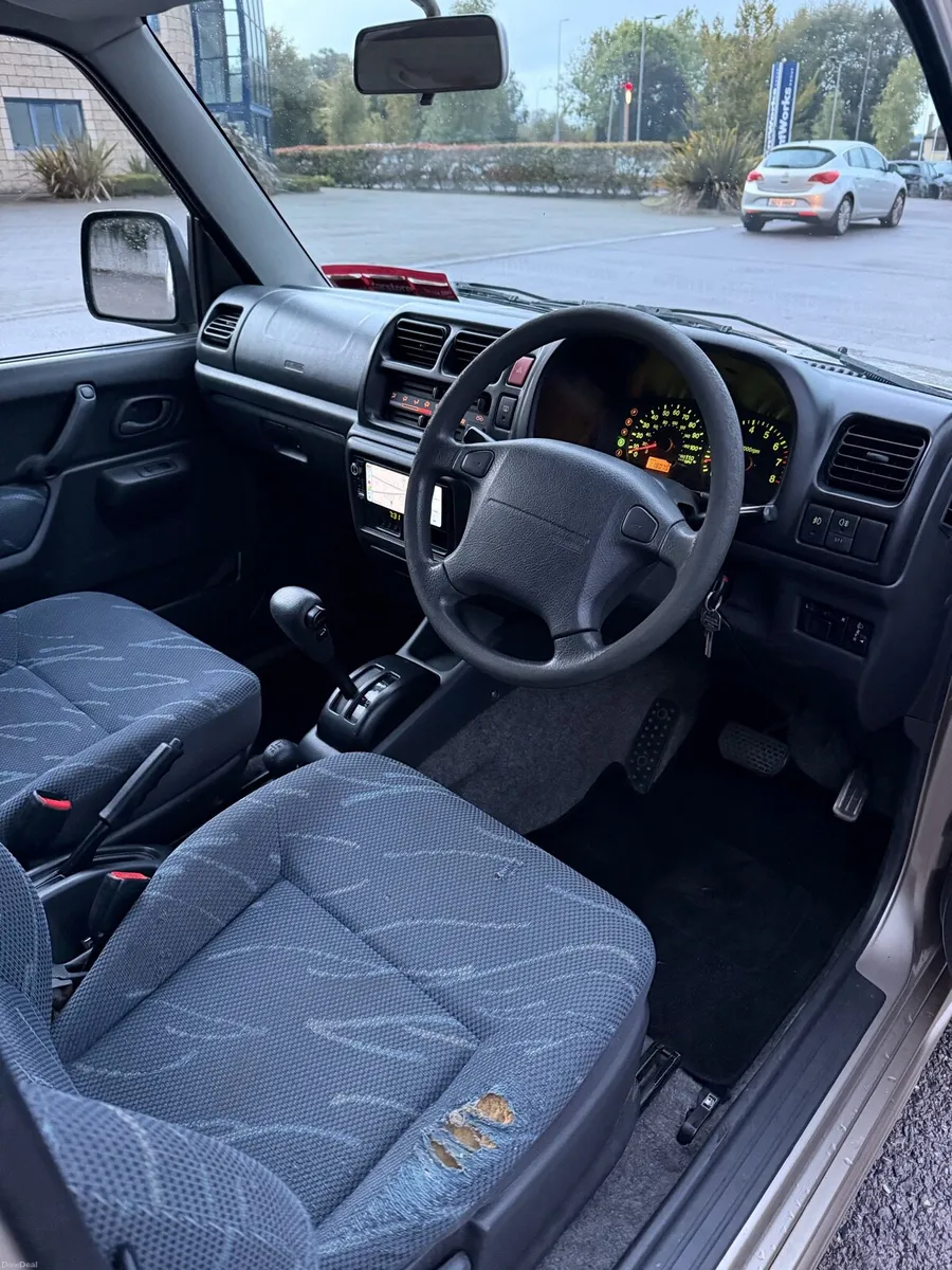 Suzuki Jimny *AUTO* **14 months NCT** - Image 2