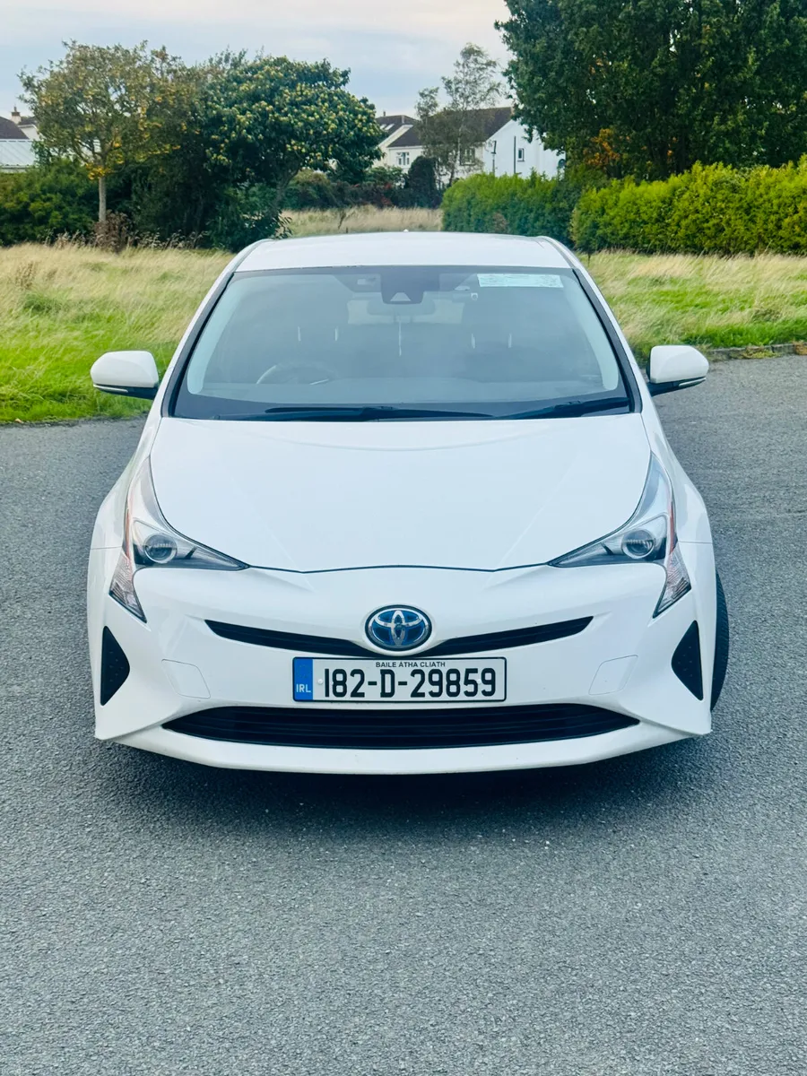 182 TOYOTA PRIUS HI SPEC NEW NCT 11/28CRUISE CONTR - Image 3