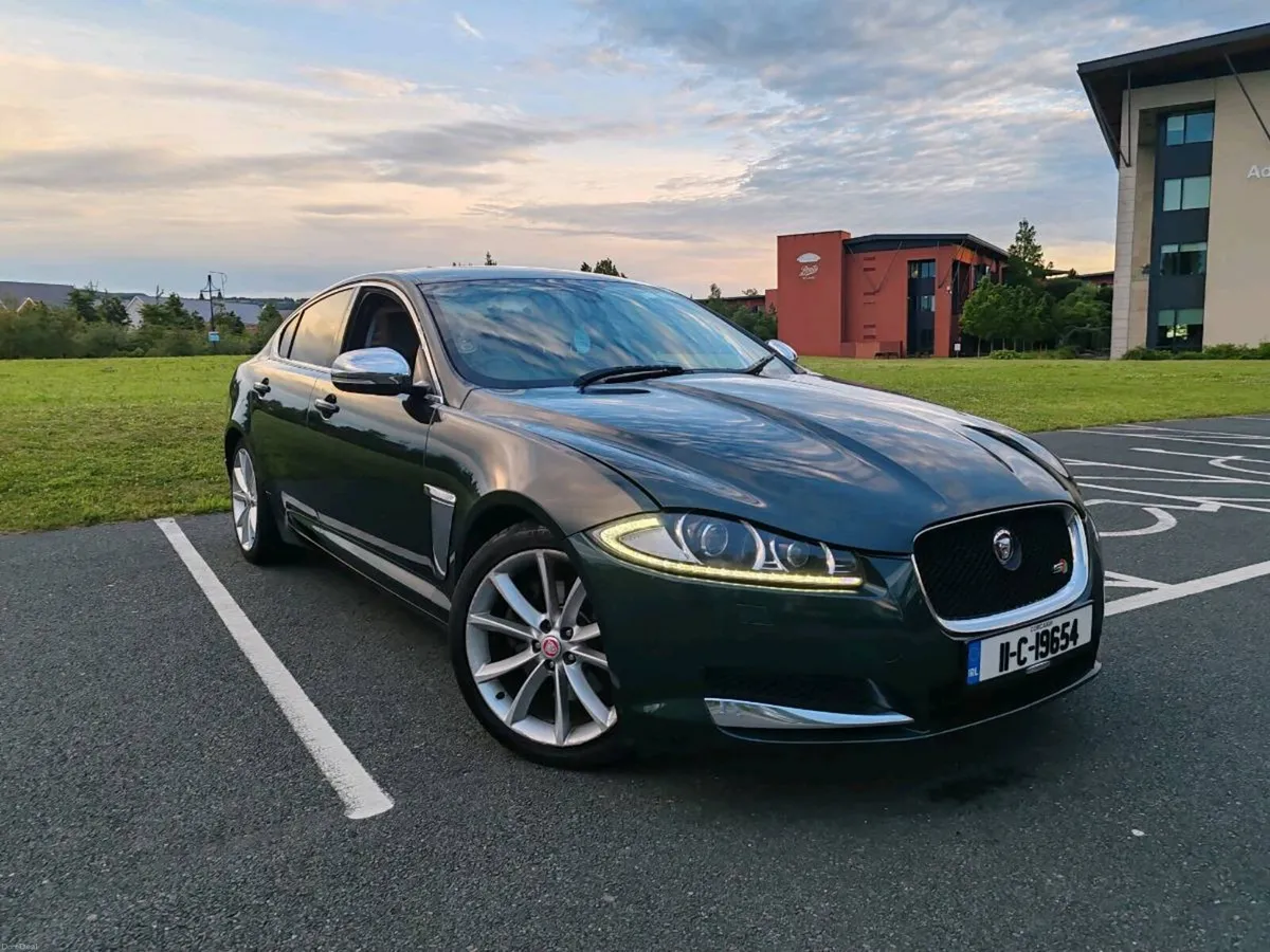 Jaguar XF Premium Luxury - Image 1