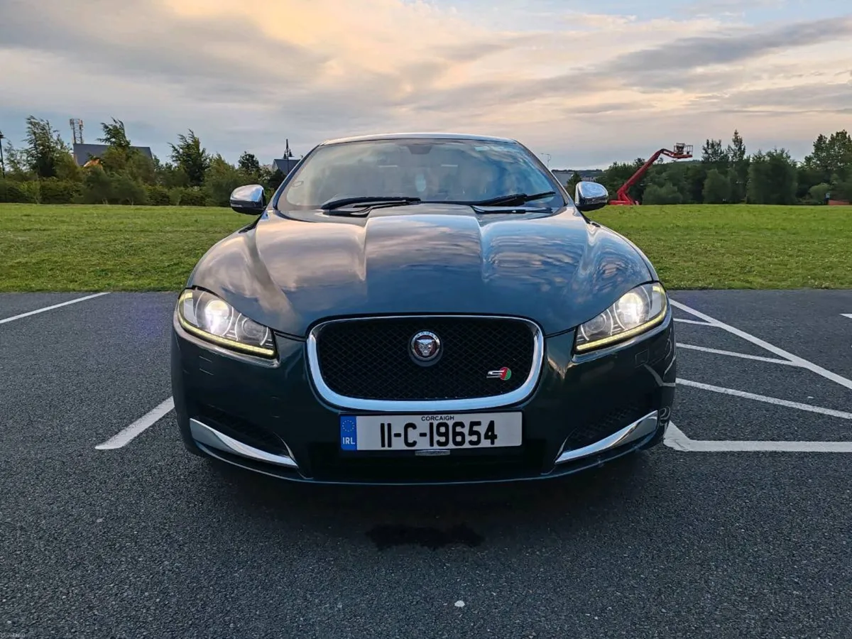 Jaguar XF Premium Luxury - Image 6