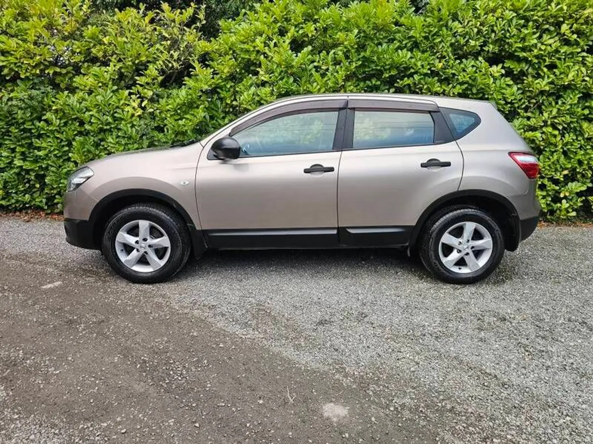 2013 Nissan Qashqai AUTOMATIC nct 06/27 tax 06/27 - Image 5