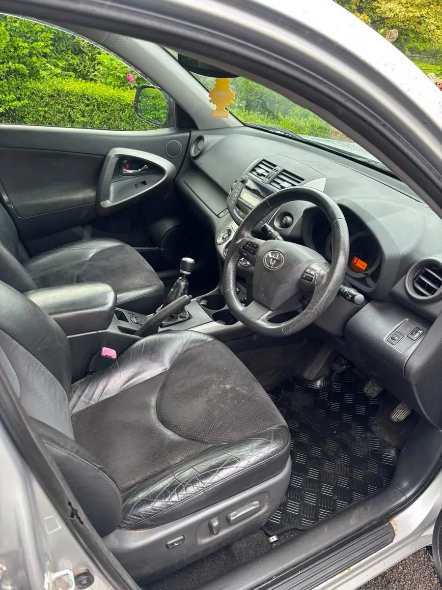 2012 Toyota Rav 4 - Image 6