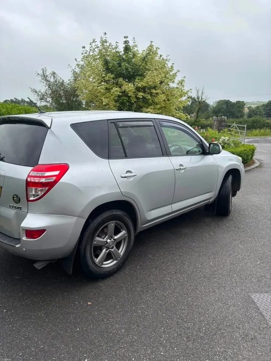 2012 Toyota Rav 4 - Image 4