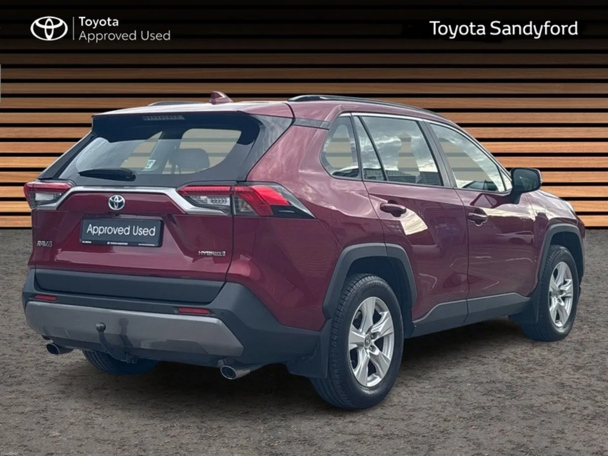 Toyota RAV4 HYBRID AUTO // REAR CAMERA // BLUETOOT - Image 2