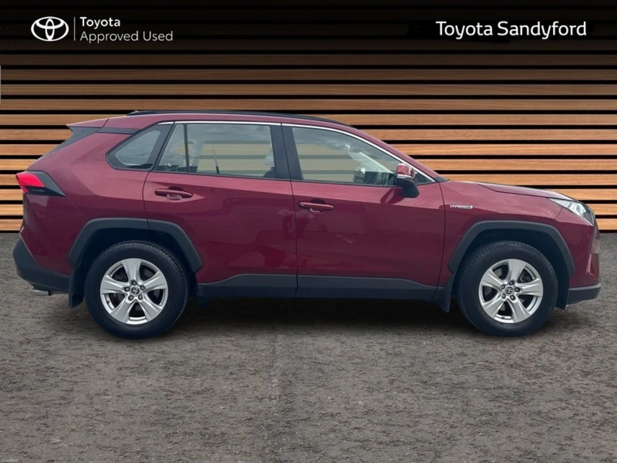 Toyota RAV4 HYBRID AUTO // REAR CAMERA // BLUETOOT - Image 3