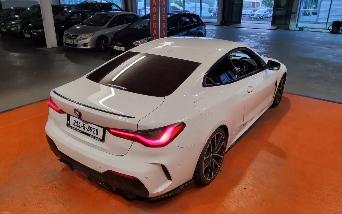 BMW 4-Series 2021 - Image 2