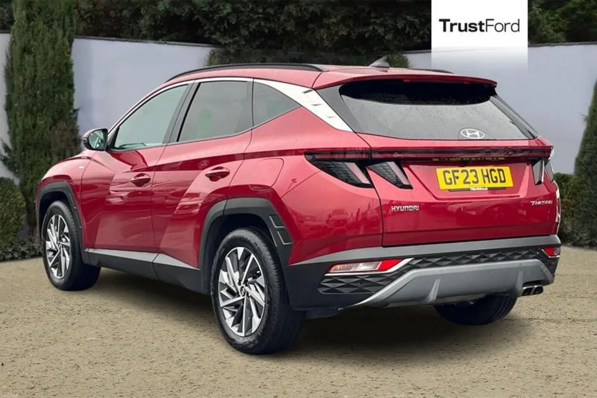Hyundai Tucson 1.6 TGDi 48V MHD Premium 5dr 2WD DC - Image 2