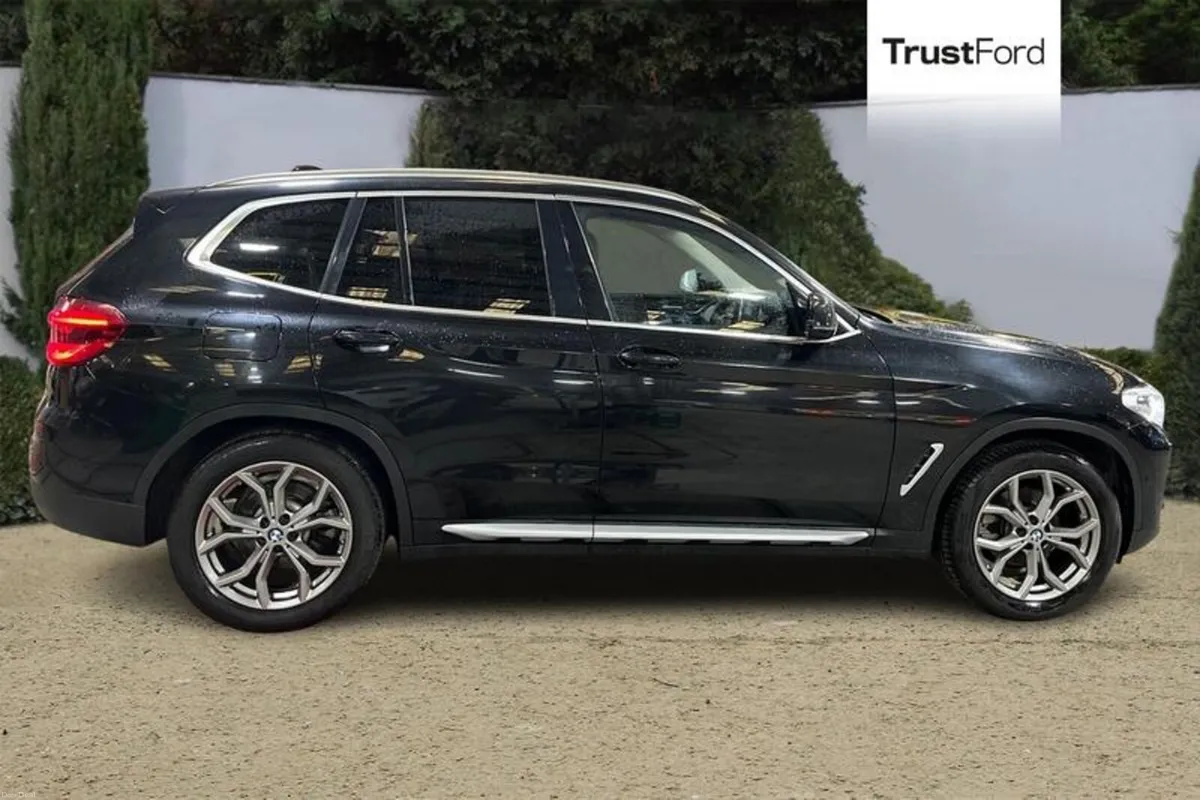 BMW X3 xDrive20d xLine 5dr Step Auto - Image 3
