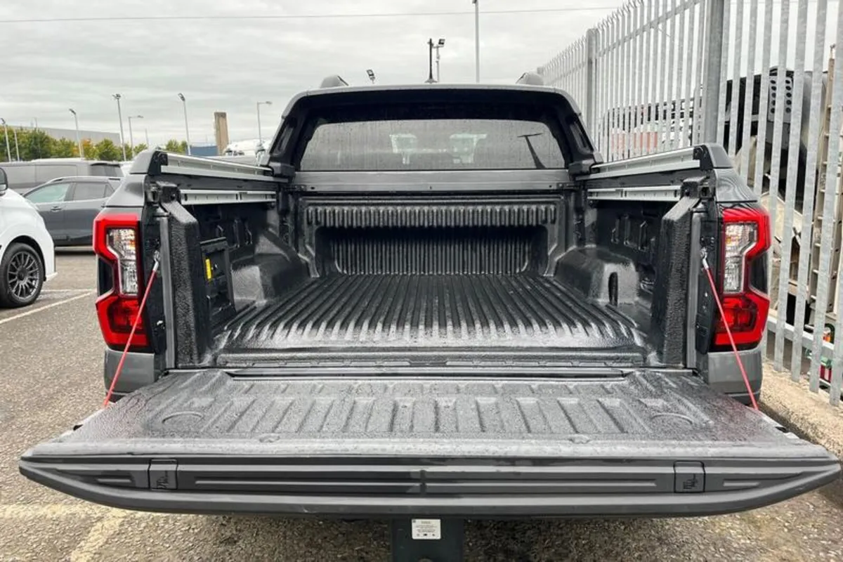 Ford Ranger PETROL Pick Up D/Cab Wildtrak 2.3 EcoB - Image 6