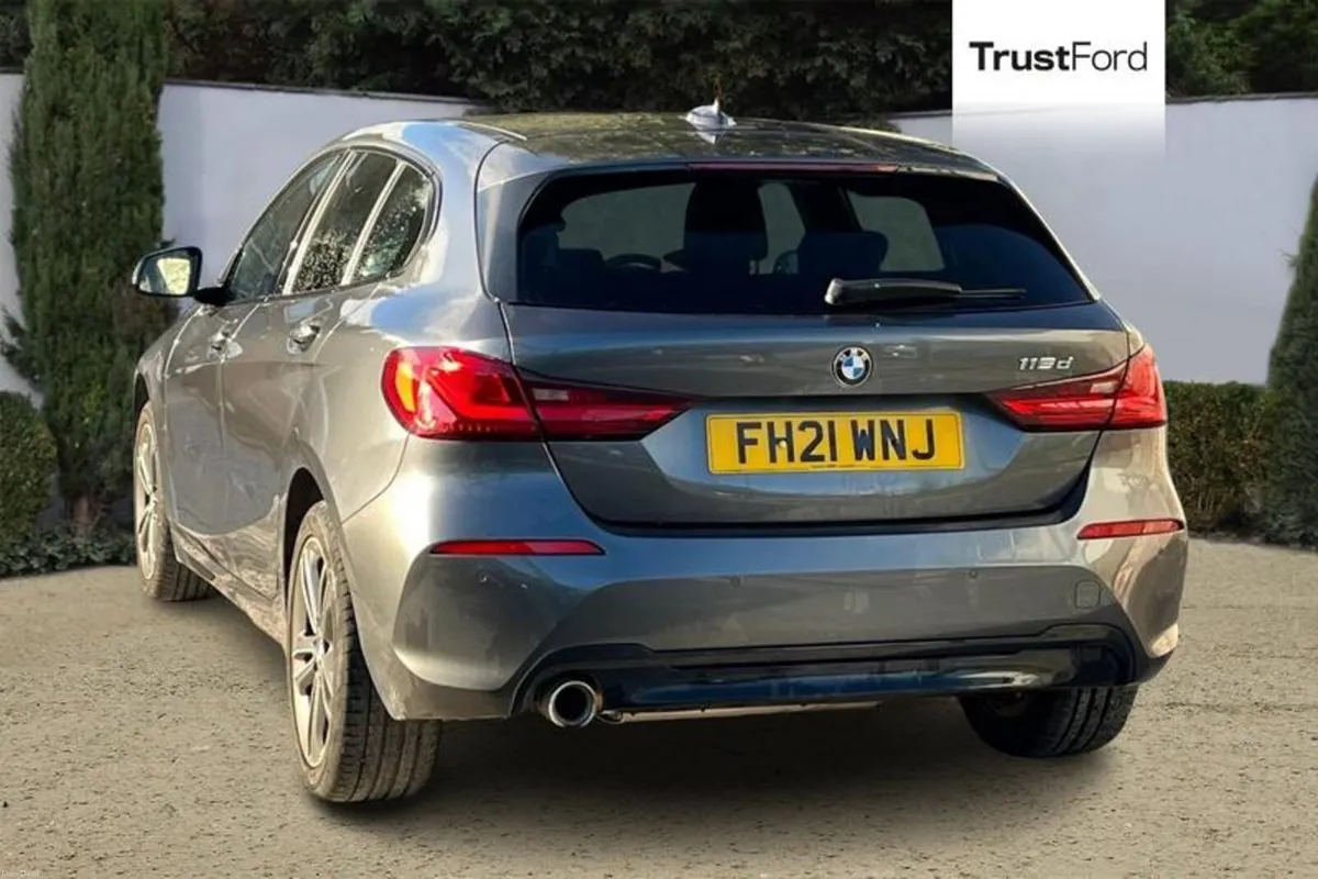 BMW 1-Series 116d Sport 5dr Step Auto - Image 2