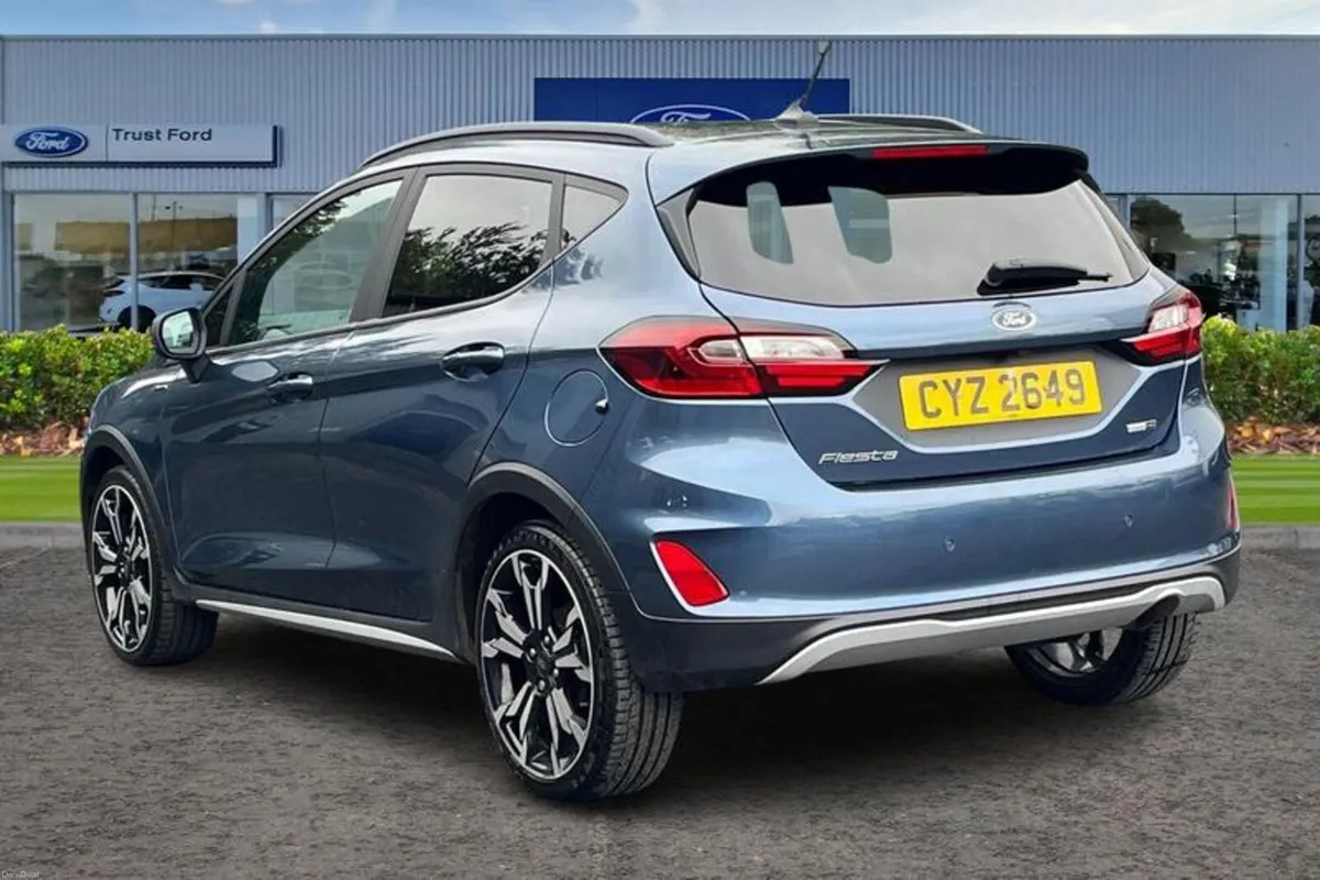 Ford Fiesta 1.0 EcoBoost Hybrid mHEV 125 Active X - Image 2