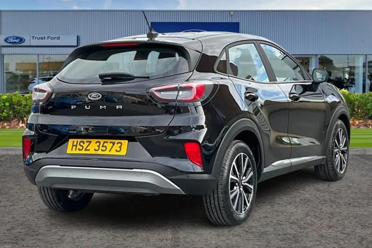 Ford Puma 1.0 EcoBoost Hybrid mHEV Titanium 5dr - Image 4