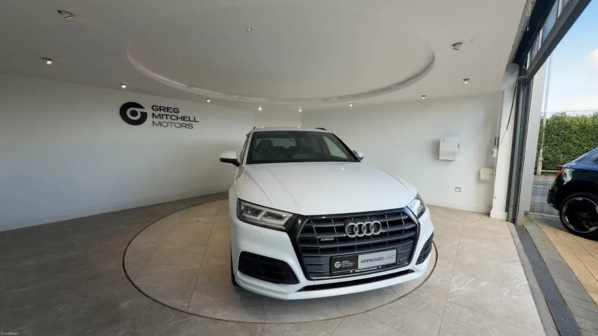 Audi Q5 40 TDI Quattro S Line 5dr S Tronic - Image 2