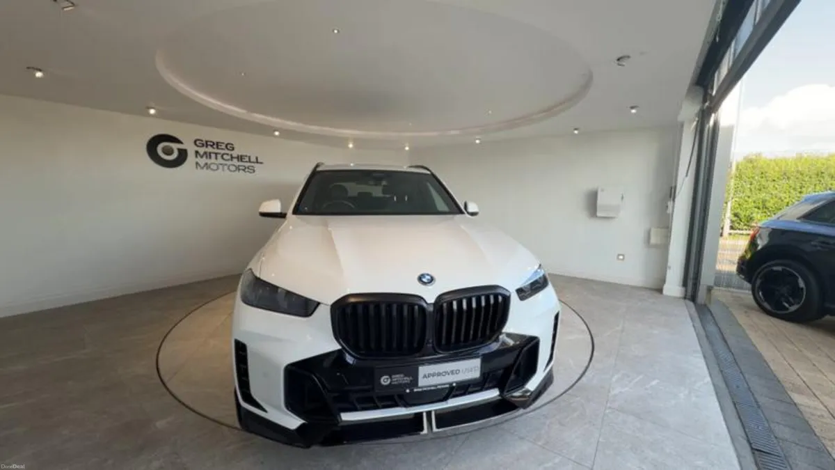 BMW X5 xDrive50e M Sport 5dr Auto - Image 2
