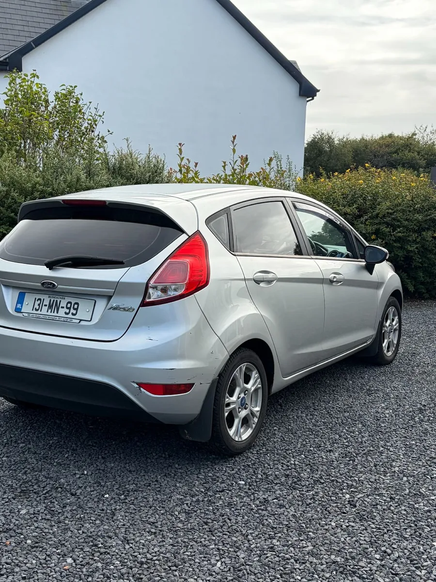 Ford Fiesta 2013 - Image 5