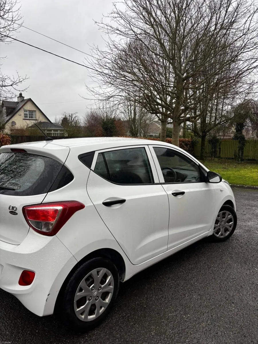 Hyundai i10 2016 - Image 2