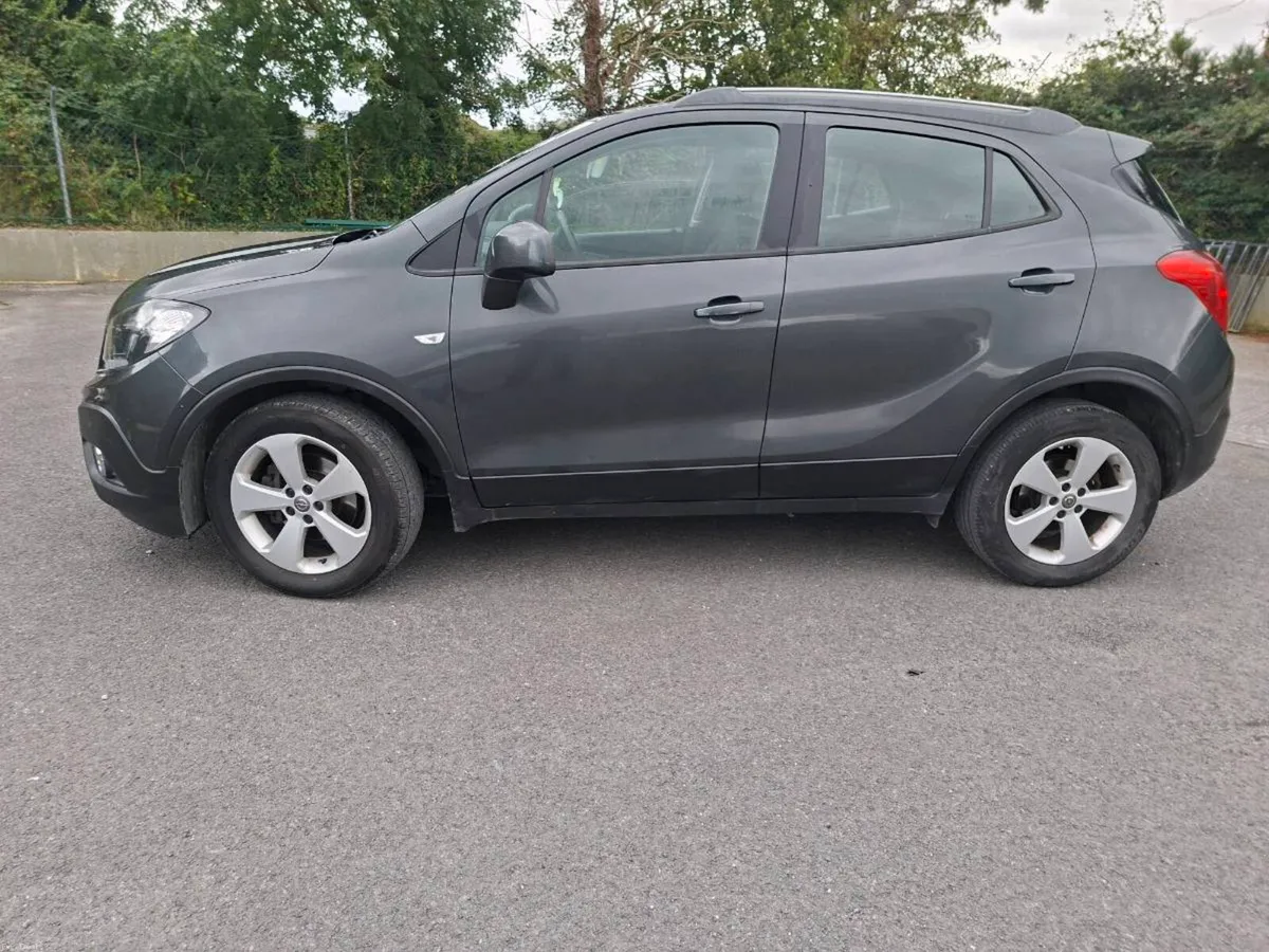 2016 opel mokka 1.6 nct 2/27 tax 10/26 tax £190 - Image 2