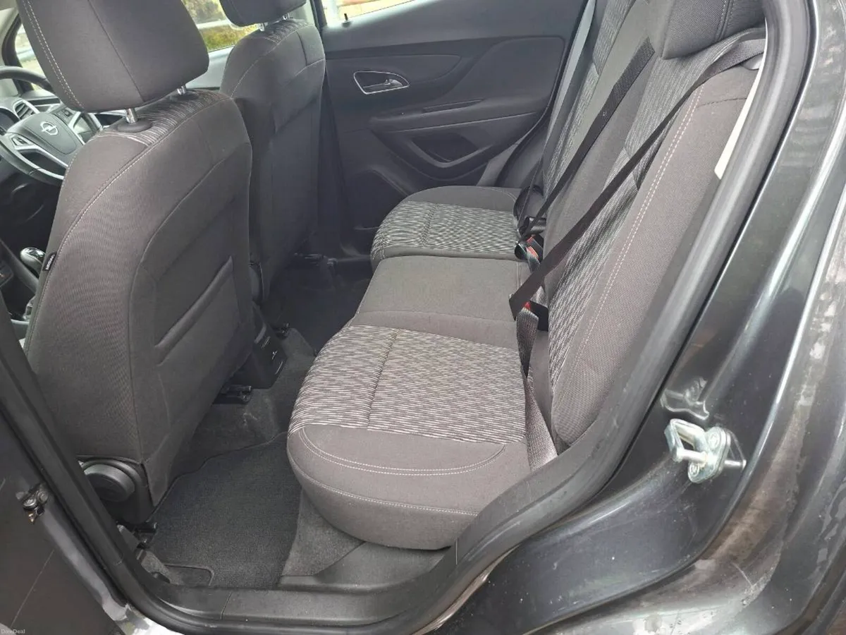 2016 opel mokka 1.6 nct 2/27 tax 10/26 tax £190 - Image 5