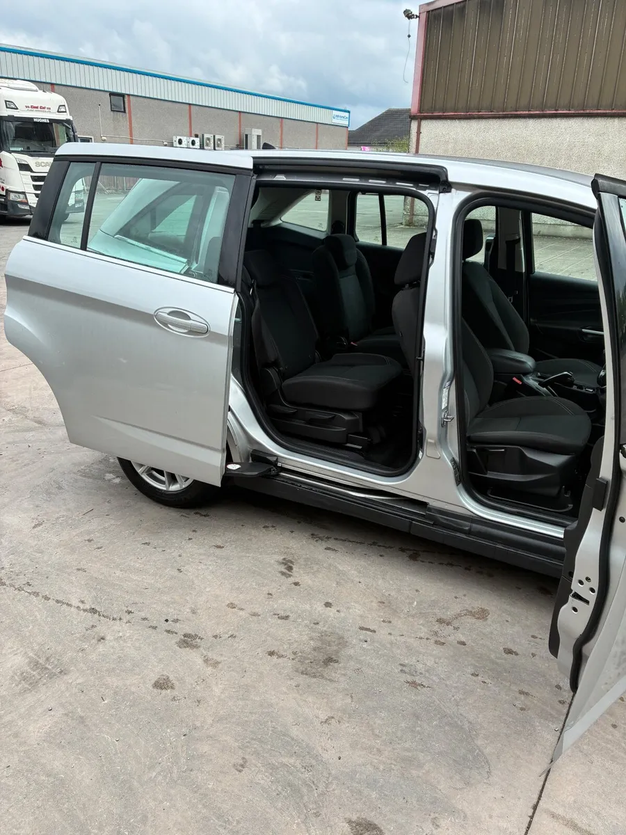 Ford Grand C-Max 2016 - Image 6