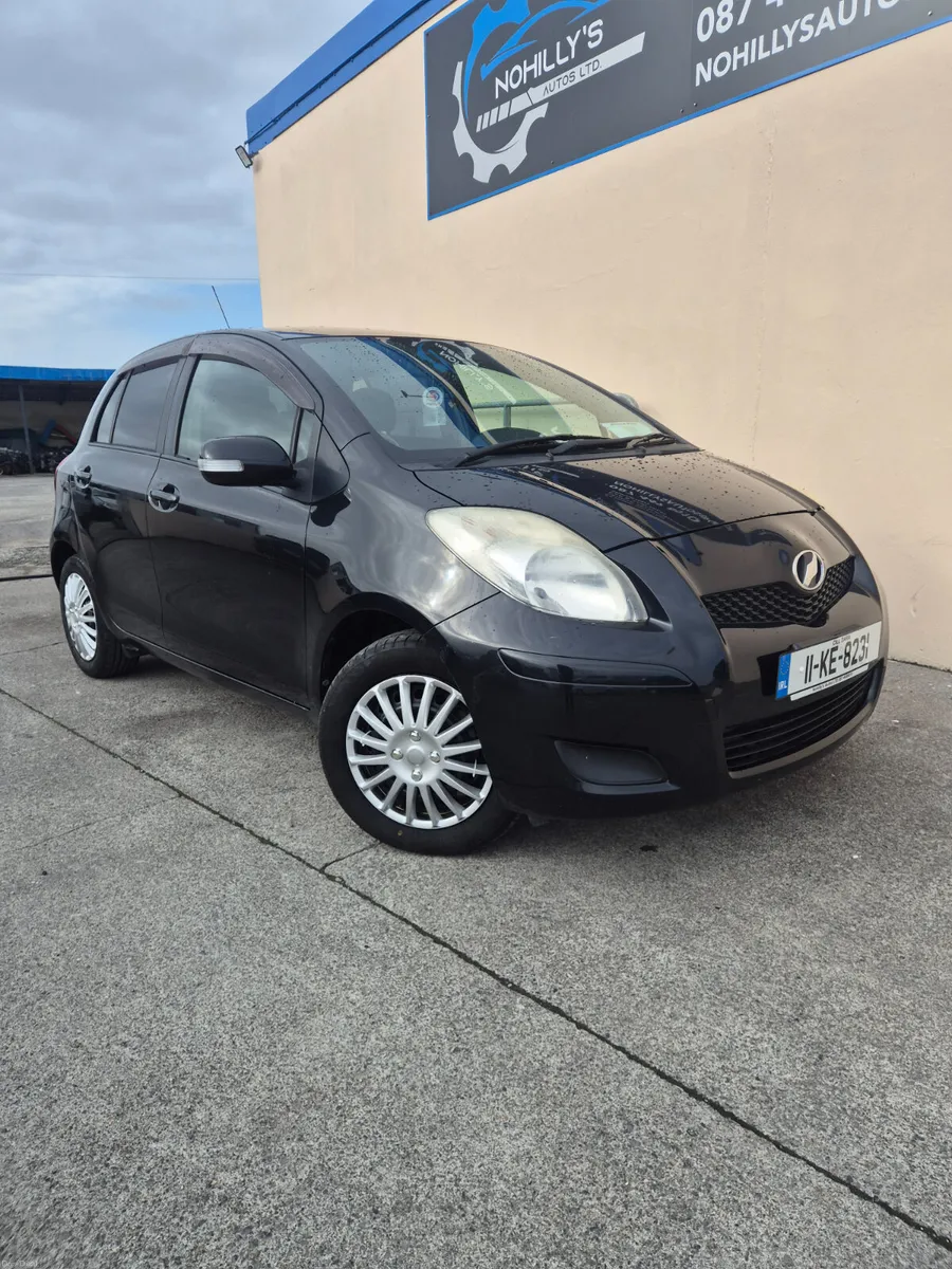 Toyota Vitz 2011 - Image 1