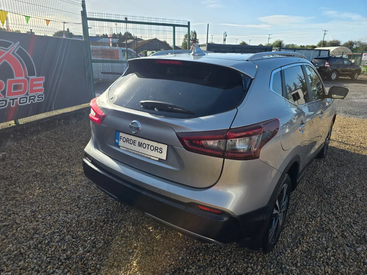 Nissan Qashqai  Automatic 2020 - Image 4