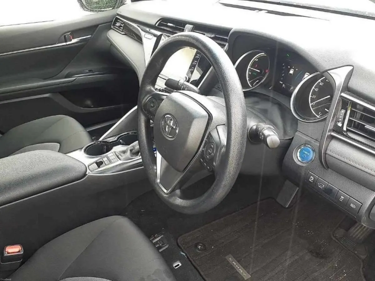 Toyota Camry 2.5 HYBRID AUTOMATIC - CRUISE CONTROL - Image 3