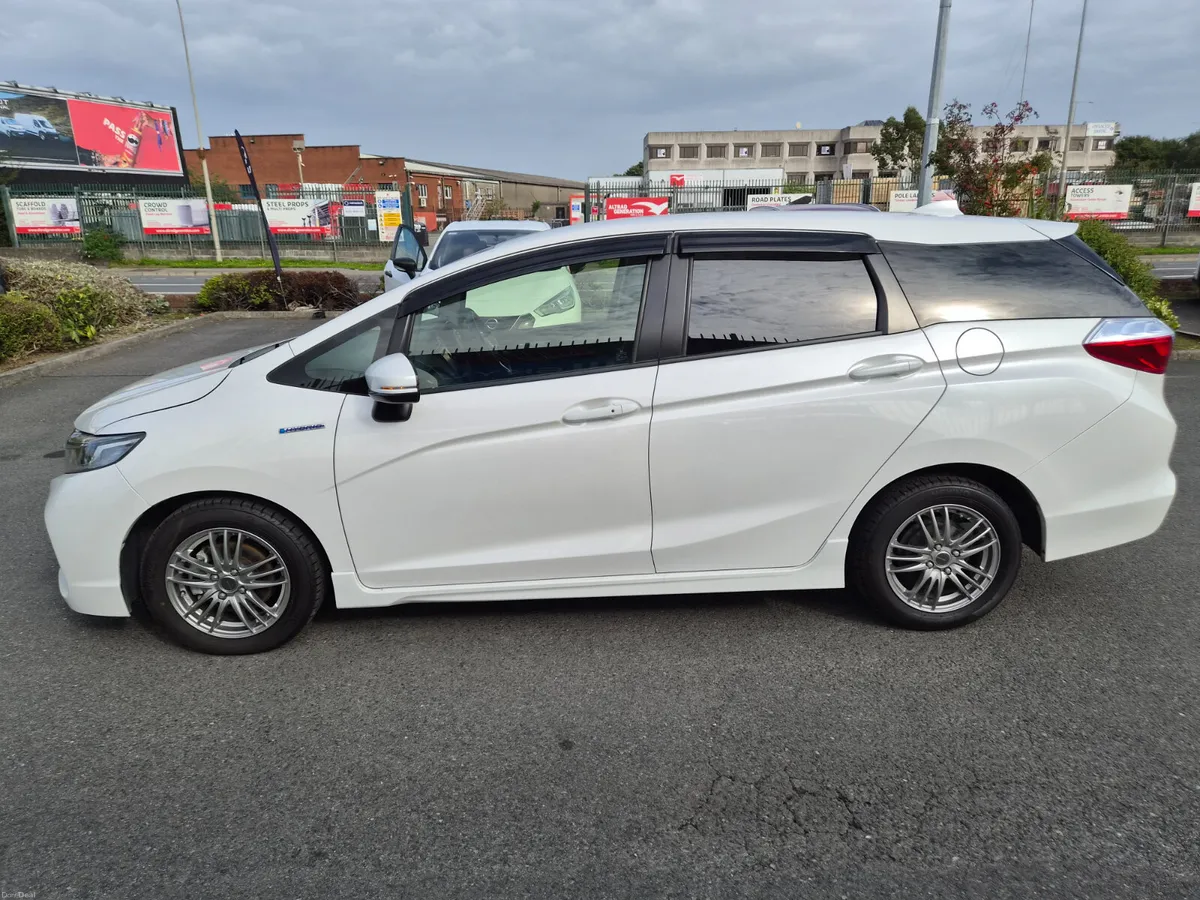 Honda Shuttle Hybrid @ Carland Dublin - Image 6